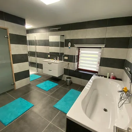 Du Berdinsart * Haut-le-Wastia